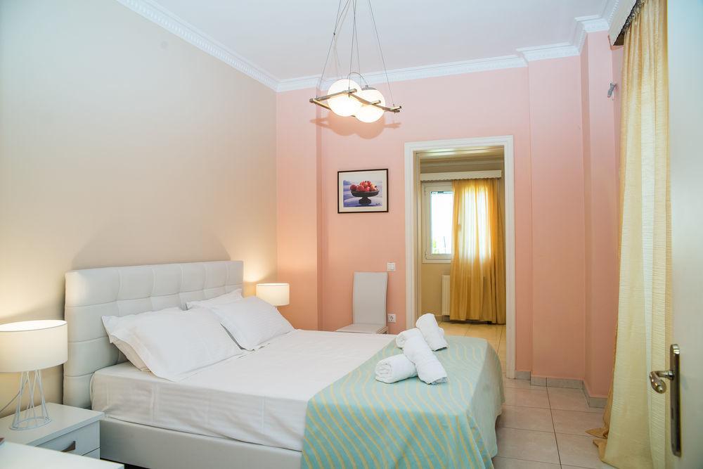 Edelweiss Aparthotel 3*